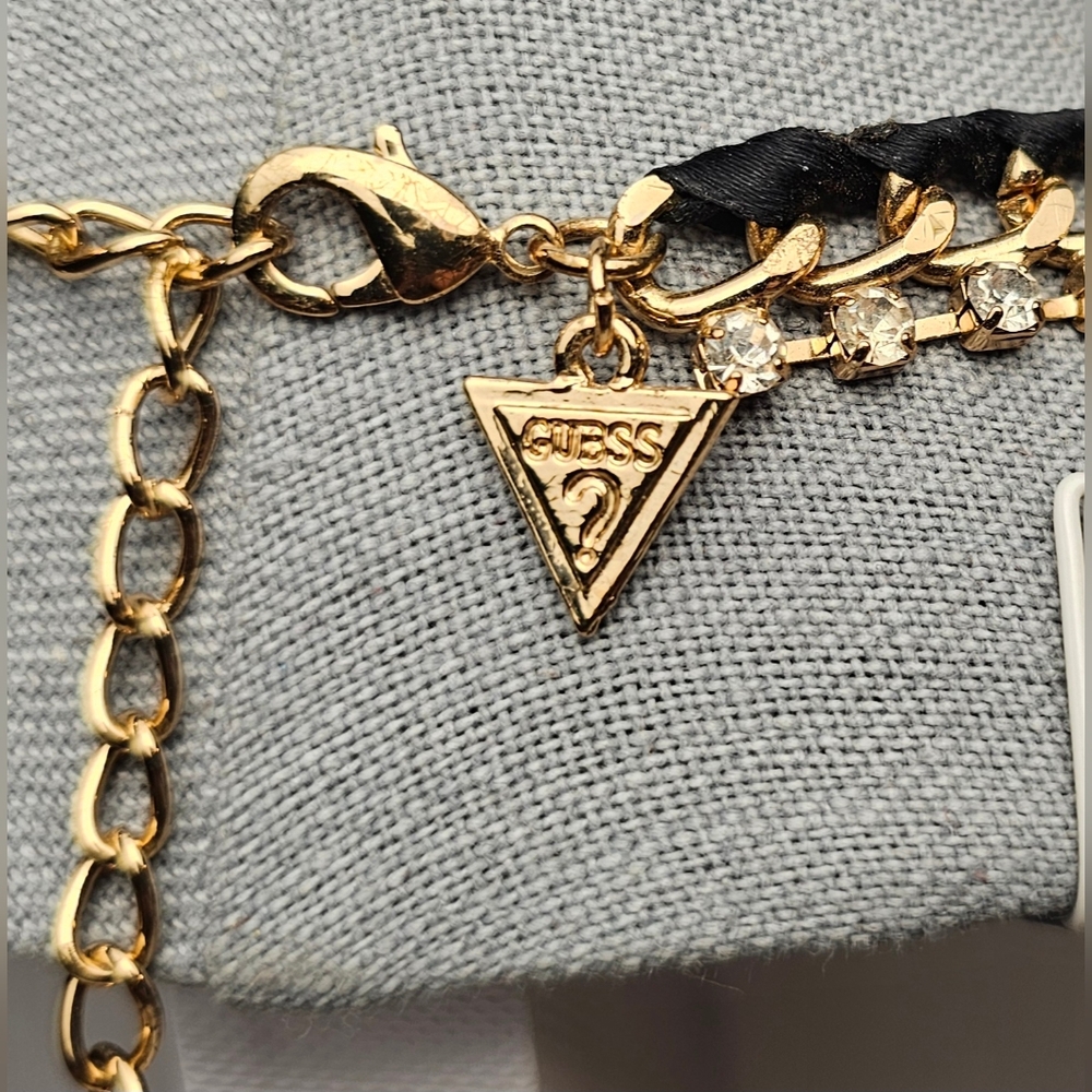 [GUESS] Gold Tone Multi-Color Stones Collar Statement Necklace - Picture 6 of 16